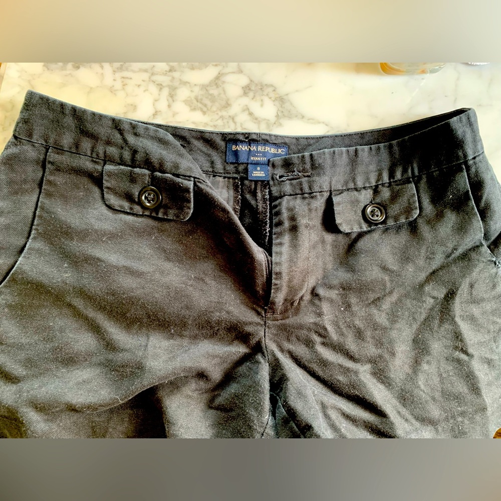 Banana Republic black shorts size 8